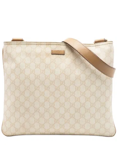 Pre-owned Gucci 2000-2015 Gg Supreme Crossbody Bag In White