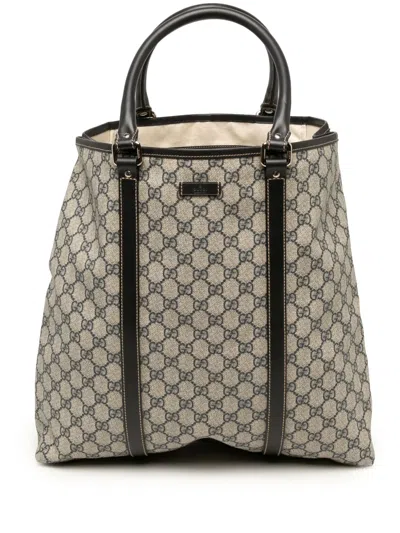 Pre-owned Gucci 2000-2015 Gg Supreme Joy Vertical Tote Bag In Neutrals