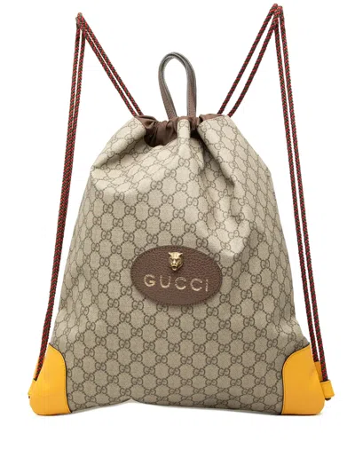Pre-owned Gucci 2000-2015 Gg Supreme Neo Vintage Drawstring Backpack In Neutrals