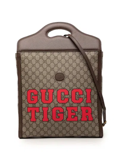 Pre-owned Gucci 2000-2015 Gg Supreme Web Tiger Satchel In Neutral