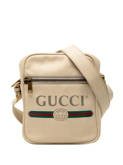 Pre-owned Gucci 2000-2015 Grained Calfskin Logo Crossbody Bag In Brown