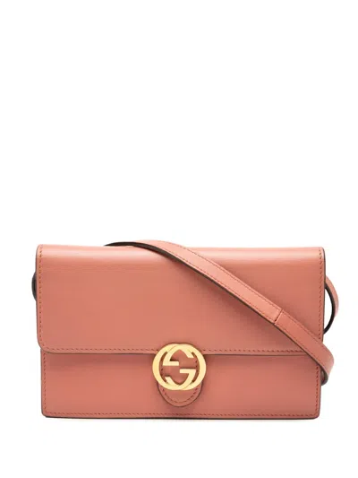 Pre-owned Gucci 2000-2015 Leather Interlocking G Dollar Wallet On Strap Crossbody Bag In Pink