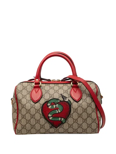Pre-owned Gucci 2000-2015 Limited Edition Small Gg Supreme Kingsnake Heart Embroidered Satchel In Red