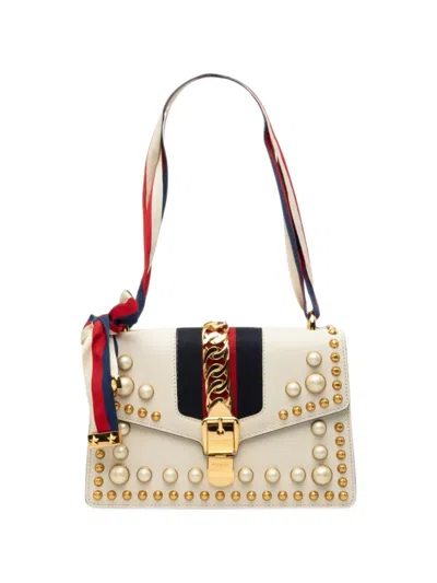 Pre-owned Gucci 2000-2015 Small Studded And Pearl Embellished Calfskin Web Sylvie Satchel In White