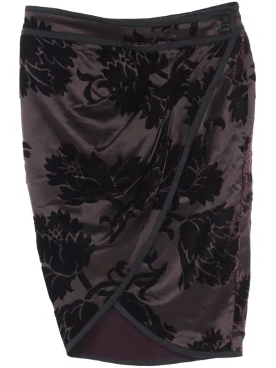 Pre-owned Gucci 2000s Floral-motif Wrap Skirt In 紫色