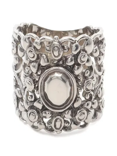 Pre-owned Gucci 2000s Floral Ring In Silver