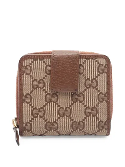 Pre-owned Gucci 2000s Gg Canvas Bi-fold Wallet In Brown