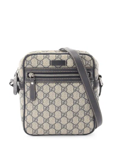 Pre-owned Gucci 2000s Gg Supreme Cross Body Bag In ニュートラル