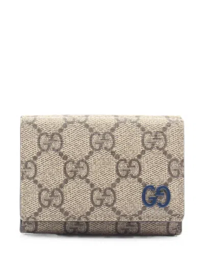 Pre-owned Gucci 2000s Gg Supreme Wallet In Neutral