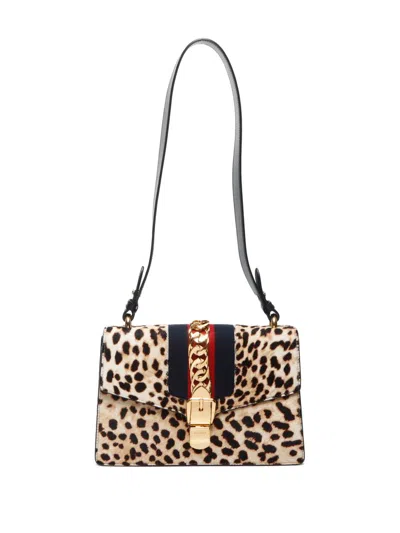 Pre-owned Gucci 2000s Small Sylvie Shoulder Bag In ニュートラル