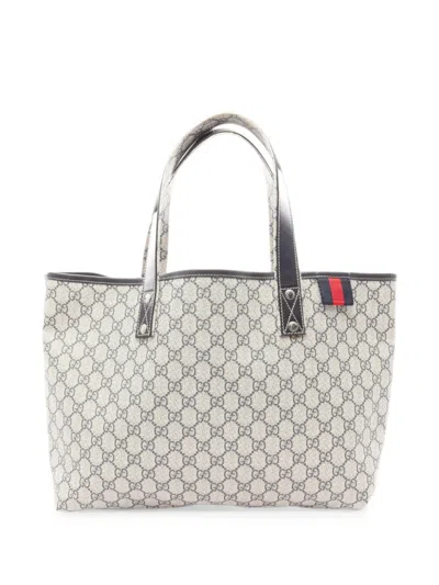 Pre-owned Gucci 2000s Sherry Line Gg Supreme Tote Bag In Neutrals