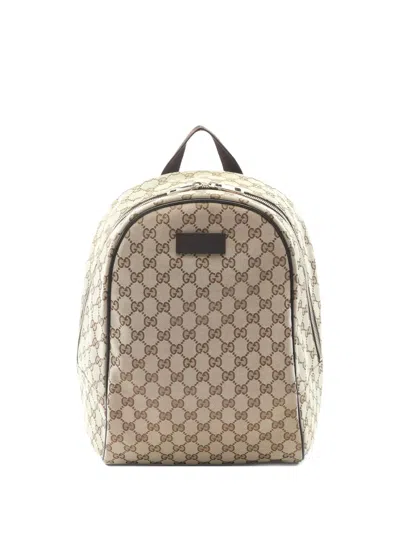 Pre-owned Gucci 2010 Gg Canvas Backpack In Neutral