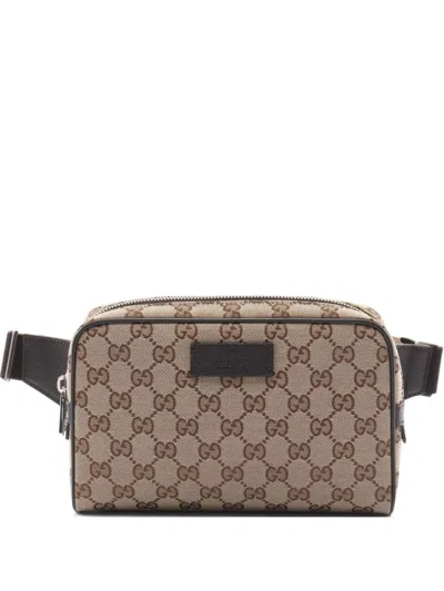 Pre-owned Gucci 2010s Gg Supreme Crossbody Bag In Neutral