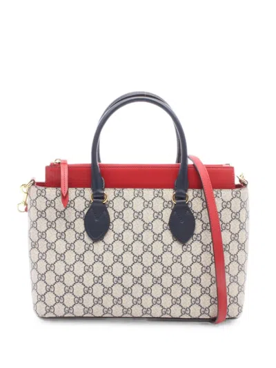 Pre-owned Gucci 2010s Gg Supreme Handbag In Neutrals
