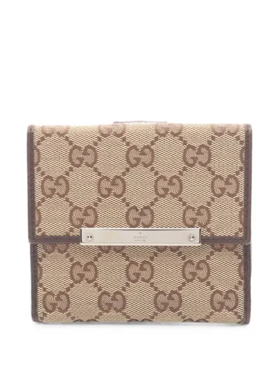 Pre-owned Gucci 2010s Gg-canvas Bi-fold Wallet In Neutral