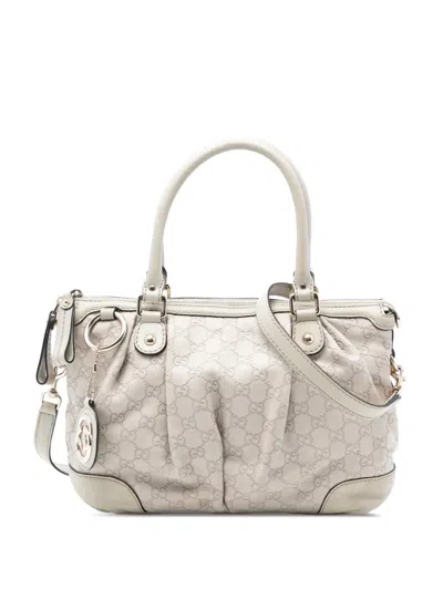 Pre-owned Gucci 2015-2026 Ssima Sukey Satchel In White