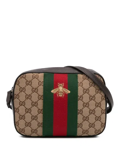 Pre-owned Gucci 2016-2024 Gg Canvas Webby Bee Camera Bag Crossbody Bag