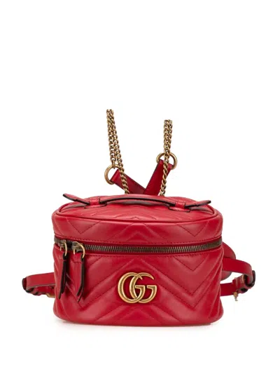Pre-owned Gucci 2016-2024 Gg Marmont Round Matelasse Leather Backpack