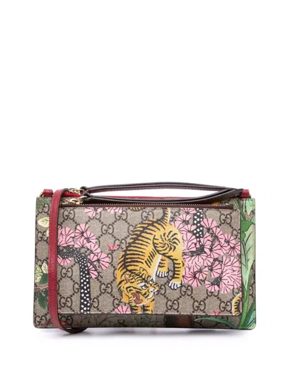 Pre-owned Gucci 2016-2024 Gg Supreme Bengal Double Zip Pochette Crossbody Bag