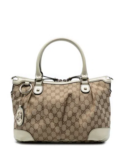 Pre-owned Gucci 2016-2025 Gg Canvas Sukey Satchel In Brown