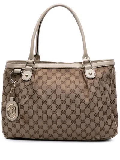 Pre-owned Gucci 2016-2025 Gg Canvas Sukey Tote Bag