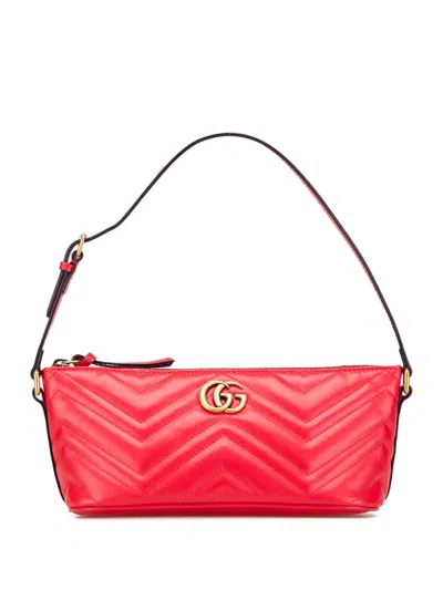 Pre-owned Gucci 2016-2025 Gg Marmont Matelasse Leather Shoulder Bag In Red