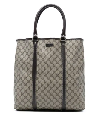 Pre-owned Gucci 2016-2025 Gg Supreme Joy Vertical Tote Bag In Brown