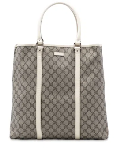 Pre-owned Gucci 2016-2025 Gg Supreme Joy Vertical Tote Bag In Brown