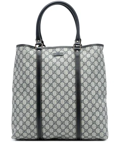 Pre-owned Gucci 2016-2025 Gg Supreme Joy Vertical Tote Bag In Brown