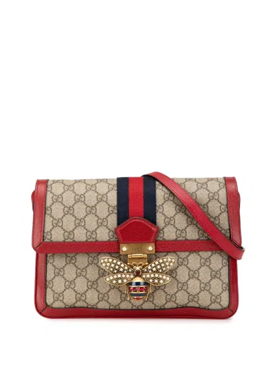 Pre-owned Gucci 2016-2025 Gg Supreme Queen Margaret Crossbody Bag In Brown