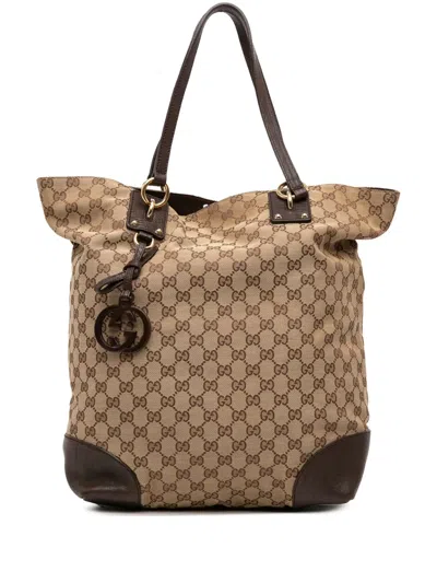 Pre-owned Gucci 2016-2025 Large Gg Canvas Gg Charm Tote Bag In Brown