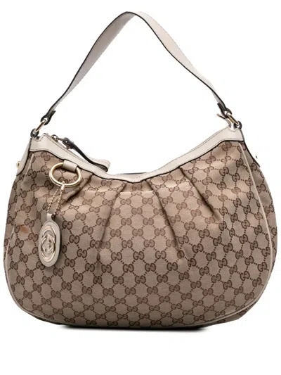 Pre-owned Gucci 2016-2025 Medium Gg Canvas Sukey Shoulder Bag In Brown