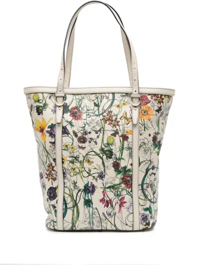 Pre-owned Gucci 2016-2025 Medium Leather Flora Infinity Nice Tote Bag In White