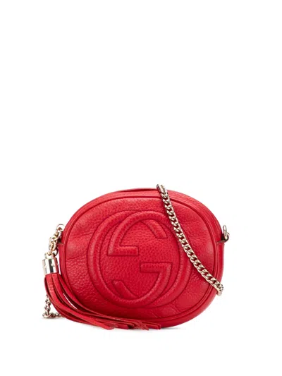 Pre-owned Gucci 2016-2025 Mini Pebbled Calfskin Soho Chain Crossbody Bag In Red