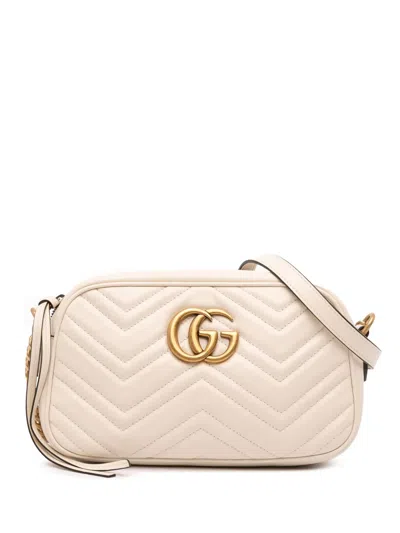 Pre-owned Gucci 2016-2025 Small Gg Marmont Matelasse Leather Crossbody Bag In White
