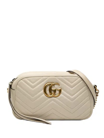 Pre-owned Gucci 2016-2025 Small Gg Marmont Matelasse Leather Crossbody Bag In White