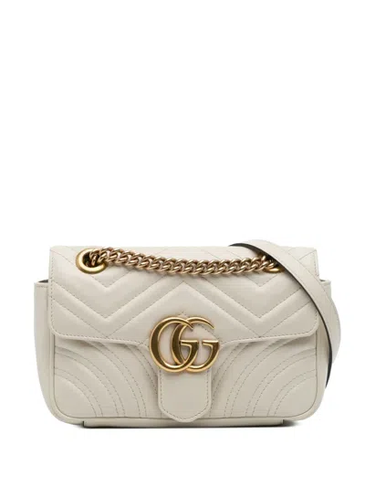 Pre-owned Gucci 2016-2025 Small Gg Marmont Matelasse Leather Shoulder Bag In White