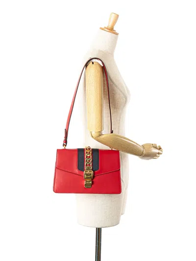 Pre-owned Gucci 2016-2025 Small Leather Sylvie Satchel In Red