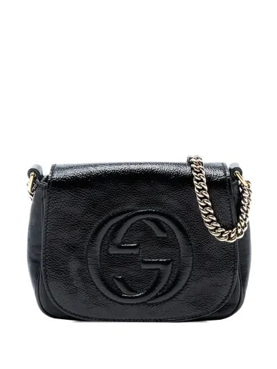 Pre-owned Gucci 2016-2025 Small Patent Soho Chain Flap Crossbody Bag In Black