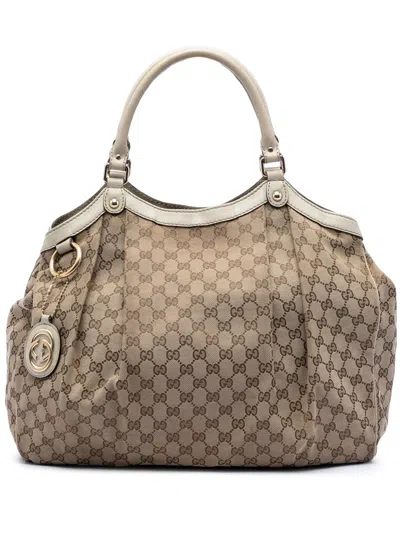 Pre-owned Gucci 2016-2025 Large Gg Canvas Sukey Tote Bag In White