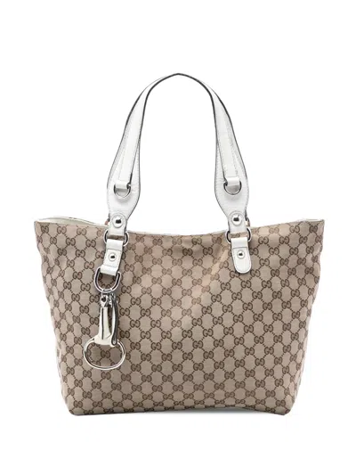 Pre-owned Gucci 2016-2025 Medium Gg Canvas Icon Bit Tote Bag In White