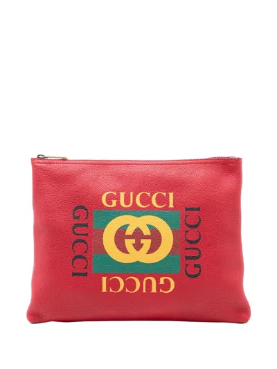 Pre-owned Gucci 2016-2025 Medium Leather Logo Portfolio Clutch Bag In Red
