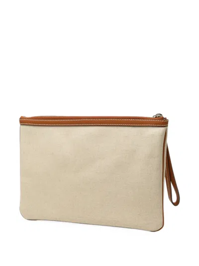 Pre-owned Gucci 2016-2026 Canvas Logo Clutch Bag In Neutrals