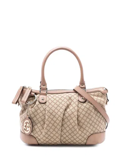 Pre-owned Gucci 2016-2026 Diamante Canvas Sukey Satchel In Neutrals