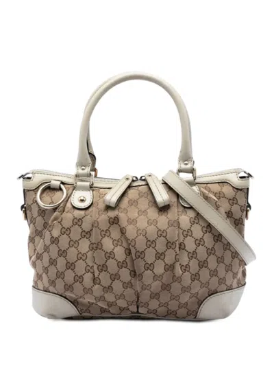 Pre-owned Gucci 2016-2026 Gg Canvas Sukey Satchel In Neutral