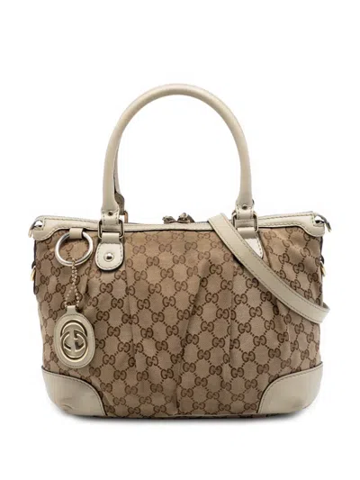 Pre-owned Gucci 2016-2026 Gg Canvas Sukey Satchel In White