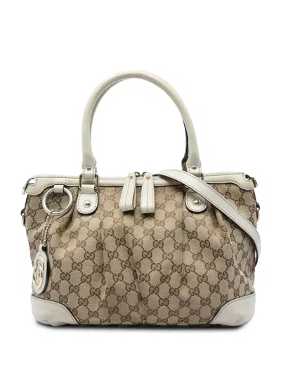 Pre-owned Gucci 2016-2026 Gg Canvas Sukey Satchel In White
