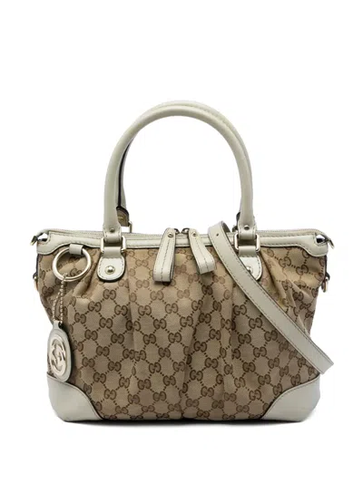Pre-owned Gucci 2016-2026 Gg Canvas Sukey Satchel In White