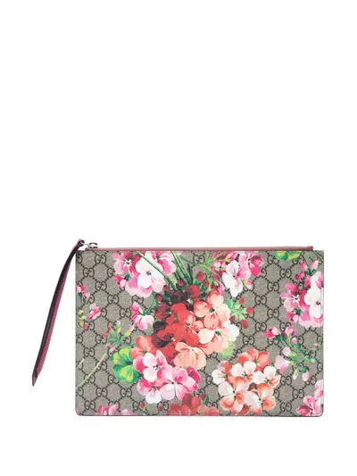 Pre-owned Gucci 2016-2026 Gg Supreme Blooms Clutch Bag In Neutrals
