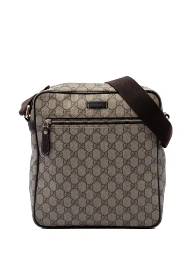Pre-owned Gucci 2016-2026 Gg Supreme Crossbody Bag In Neutrals